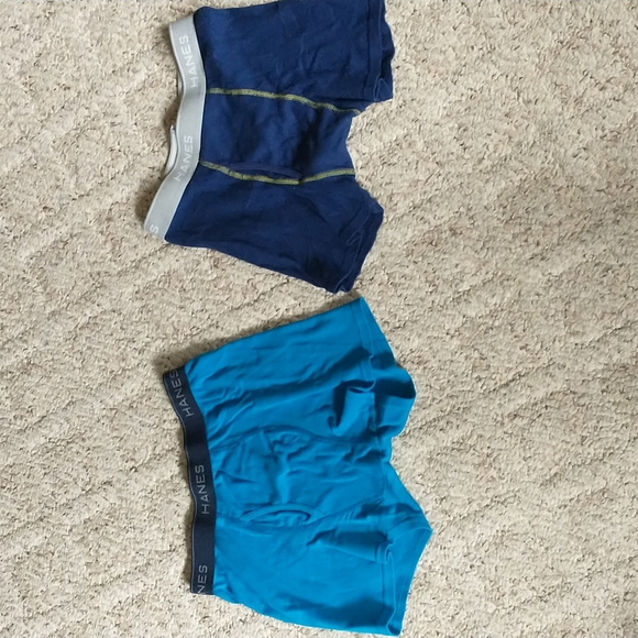 2 Pack Boys XL Hanes Underwear - Picture 1 of 2